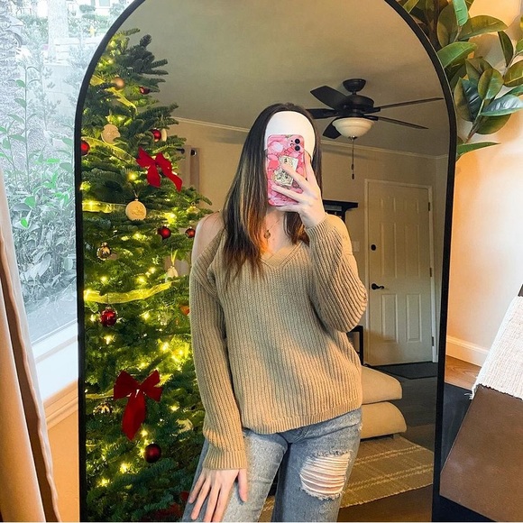 LA Hearts | Beige Ribbed Sweater - Picture 1 of 4